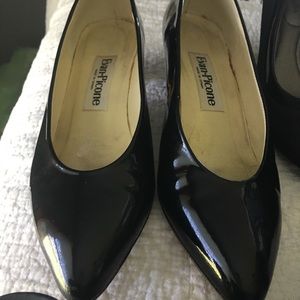 ‼️6 Pairs of Shoes Size 9 & 9 1/2. $25.00 a pr ‼️